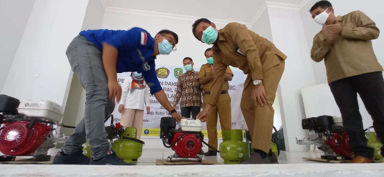 Kementerian ESDM dan DPR-RI Bantu Nelayan di Sangatta Utara