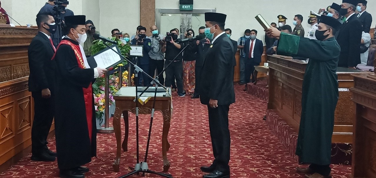 Joni : Tugas Pertama Menangani Covid19