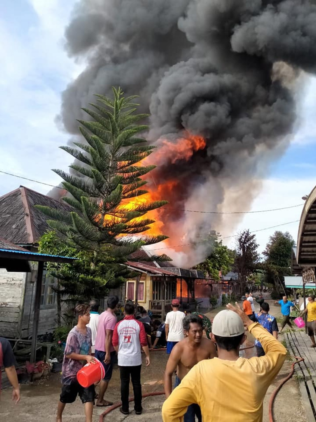 6 Rumah di Muara Bengkal Ludes Terbakar