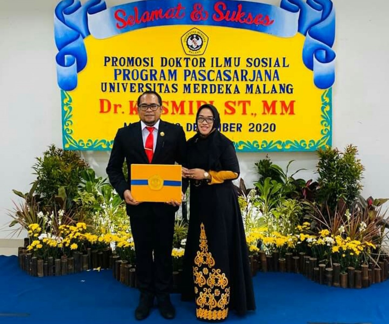 Sibuk Dengan Pilkada, Diam-Diam KB Sukses Raih Gelar Doktor 