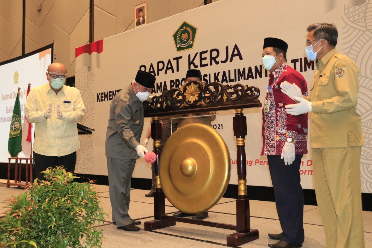 Isran Ajak Keluarga Besar Kanwil Agam Kaltim, Jaga Kamtibmas Kaltim