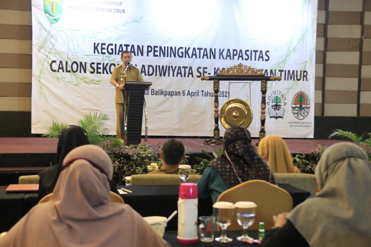 Hadi : Sekolah Wajib Galakan Semangat Cinta LH