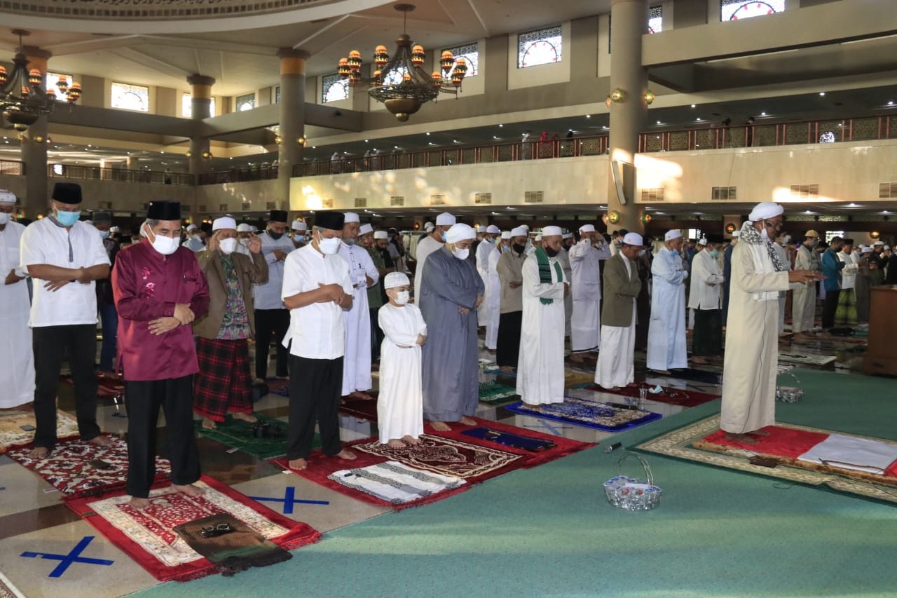 Rela Tak Keluar Rumah, Bentuk Pengorbanan Melawan Corona