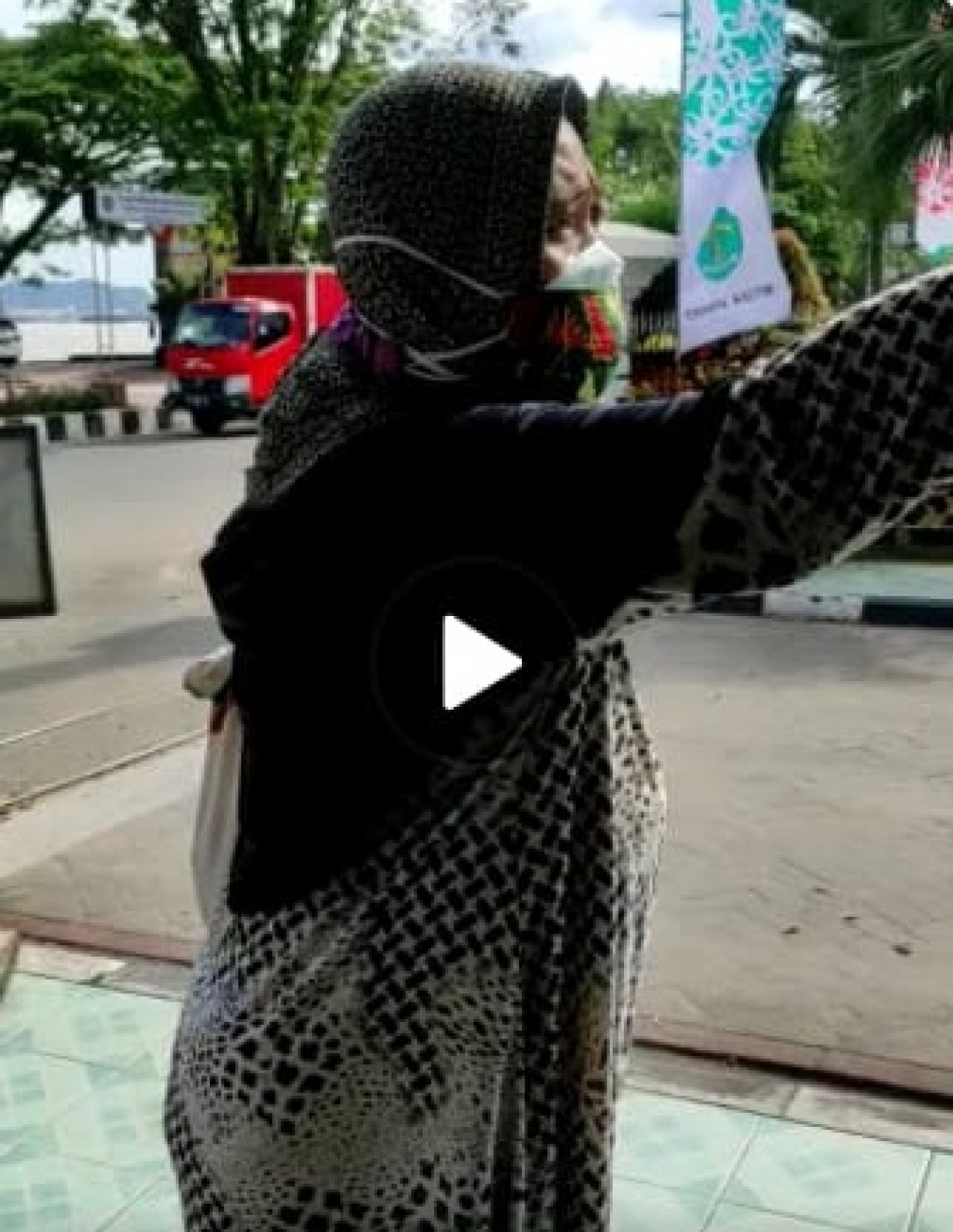 Bukan Ngeruduk, Tetapi Minta Petunjuk RS Mana Yang Bisa Menerima 