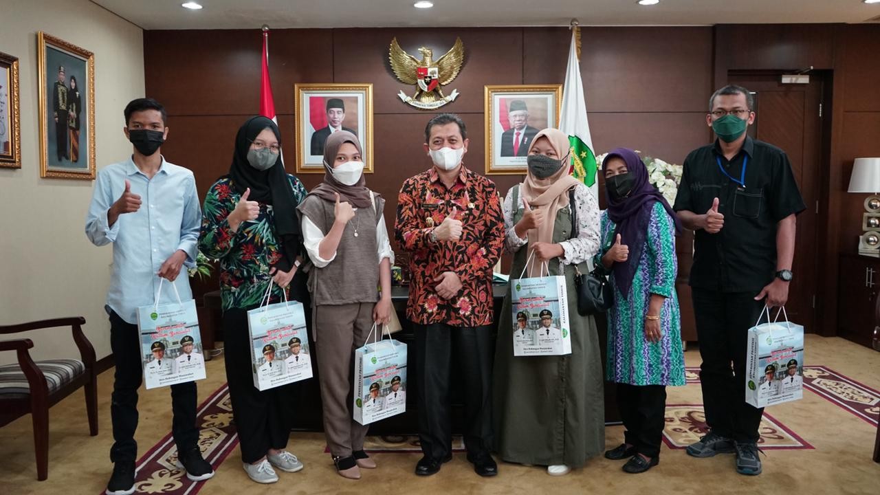 Wagub Hadi Apresiasi Capaian 60 Ribu Follower IG Kaltim, Ikut Kasih Hadiah Kepada Follewer