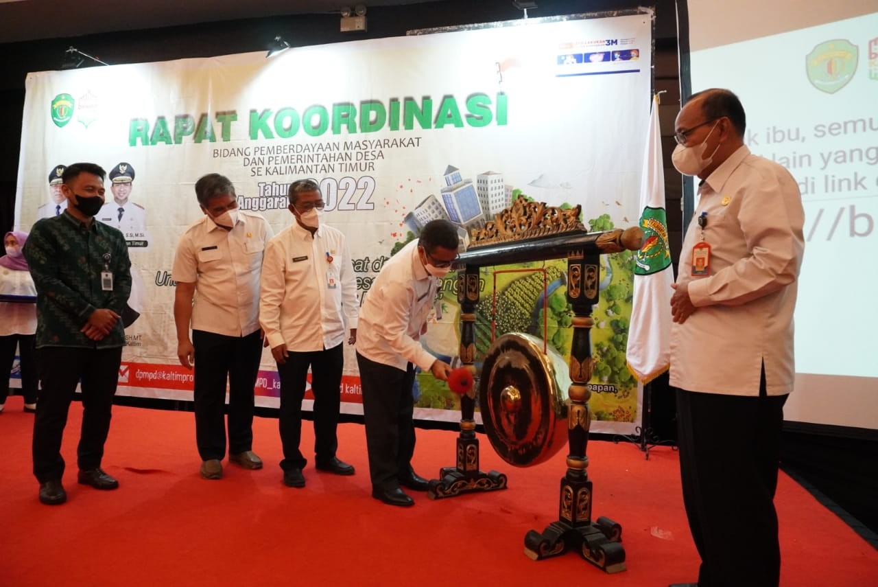 Riza Ajak Jajaran Pemdes Fokus Soal IDM