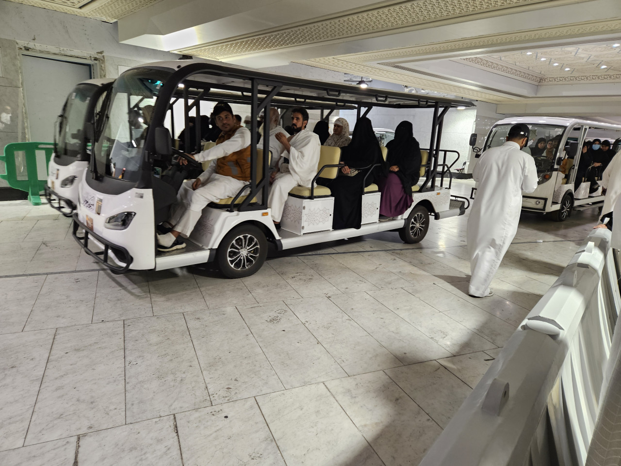 catatan berburu pahala di akhir  ramadhan 2025   (3) Beliuran lihat air zam-zam, godaan umrah di bulan puasa.