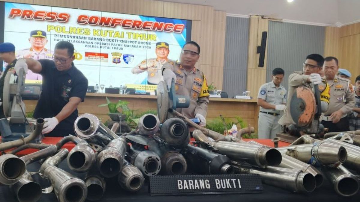 ciptakan rasa nyaman masyarakat dan tertib lalulintas 900 lebih knalpot brong diamankan , 3 aksi balapan liar digagalkan Polres Kutim