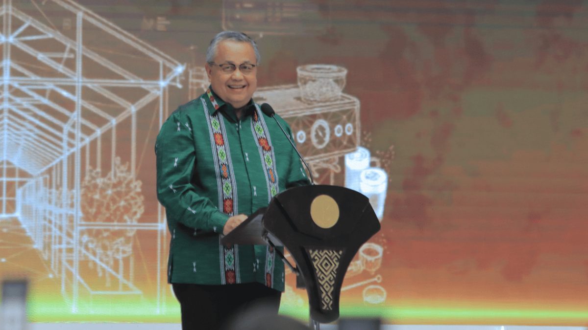 mendadak Gubernur BI mengundurkan diri 
