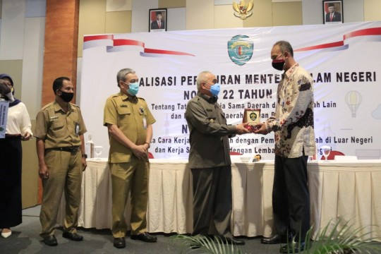 Isran : Kerja Sama Ditawarkan Bermacam-Macam