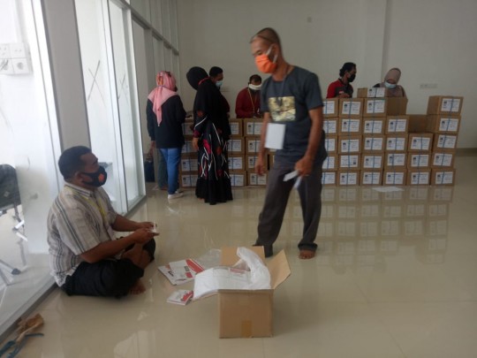 KPU Lakukan Penyortiran Surat Suara