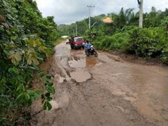 Membedah Dakwaan Kasus Gratifikasi Pejabat Kutim (8): Dari Ruangan Mus, Bupati Ism Perintahkan Bawahannya Memperlancar Tagihan AMY