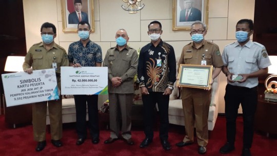 Isran Perhatikan Kesra Pegawainya : Kali Pertama Terjadi di Indonesia, Non ASN Disertakan Dalam BPJS Ketenagakerjaan 