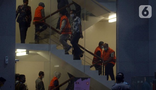 Sidang Pembacaan Tuntutan Hukuman AET, Mus dan Sur Ditunda