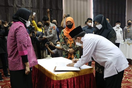 Noorbaiti : Dekranasda  Bantu Promosikan Karya Perajin