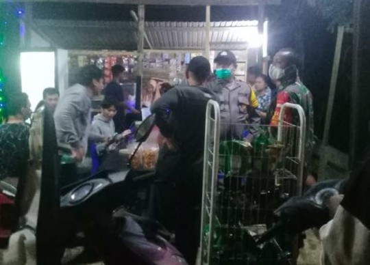 Satgas C19 Muara Bengkal Bubarkan Kerumunan Masyarakat