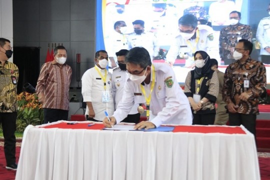 Bupati Kutim Minta Dukungan Gubernur Terkait Bandara Tanjung Bara