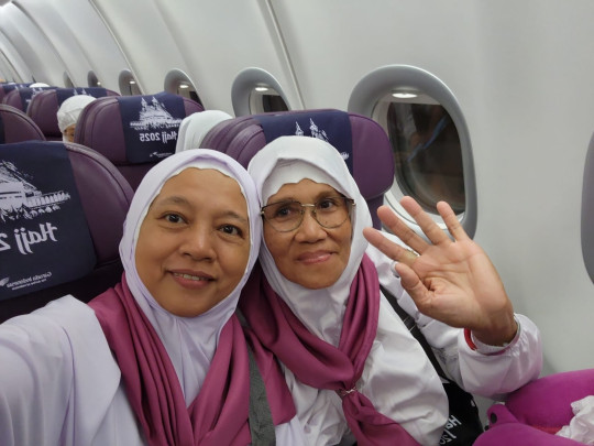 Pukul 19.55 WITA  Calhaj Kukar Sudah Terbang ke Jeddah   
